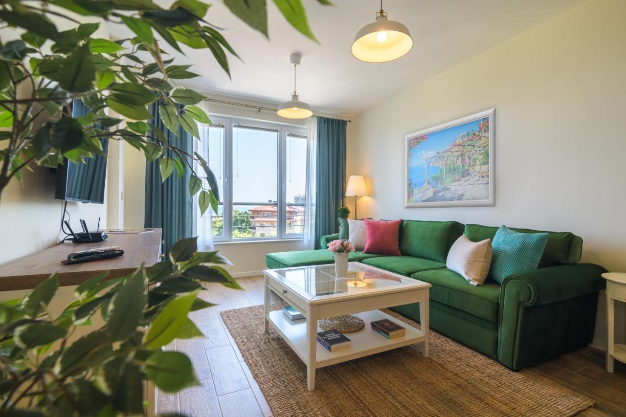 Apartment A'More Saints Constantine and Helena Ngoại thất bức ảnh